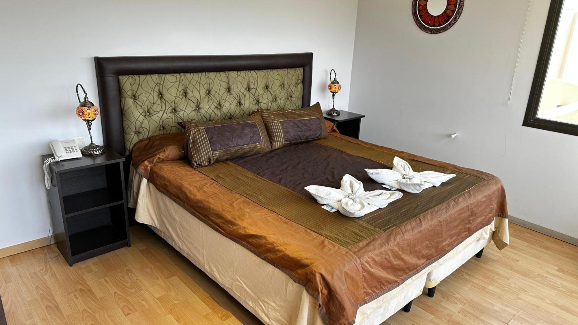 Complejo Riro Namaste Otel San Antonio de Arredondo Dış mekan fotoğraf